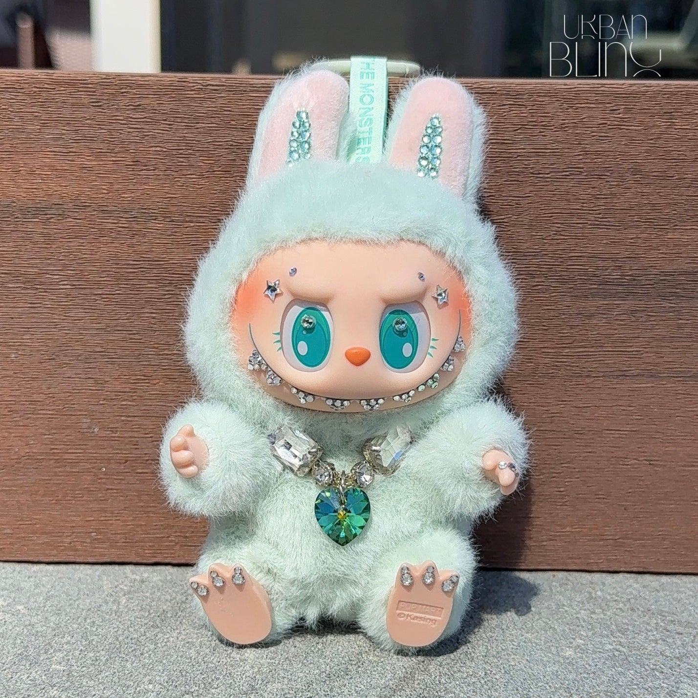 popmart ラブブ ququ Pop Mart Labubu The Monsters Have a Seat QUQU Vinyl Plush - US