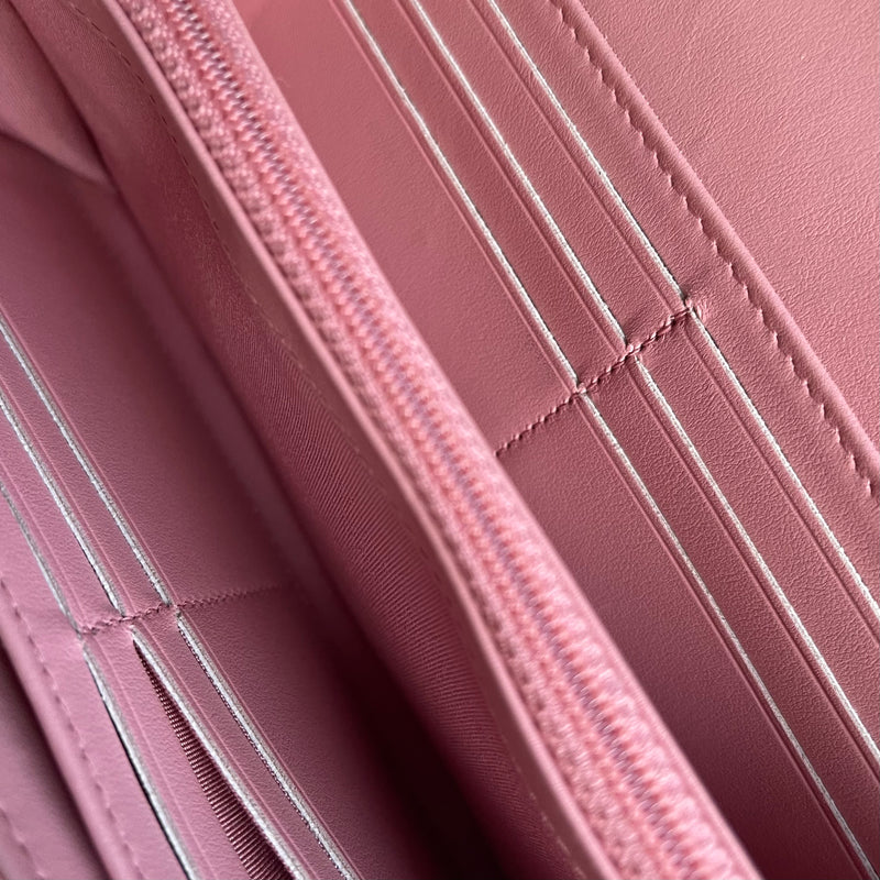 Chanel Pink CC Filigree Wallet Leather ref.962108 - Joli Closet